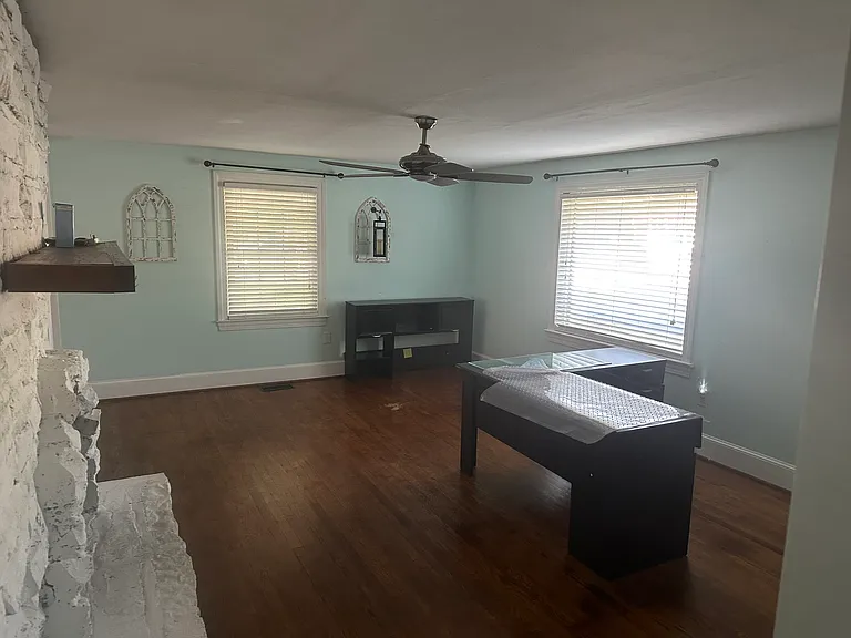 1111 Cedar Ln — Photo 11