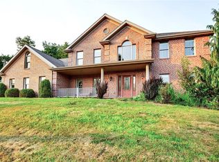 221 Galbreath Rd, Monongahela, PA 15063