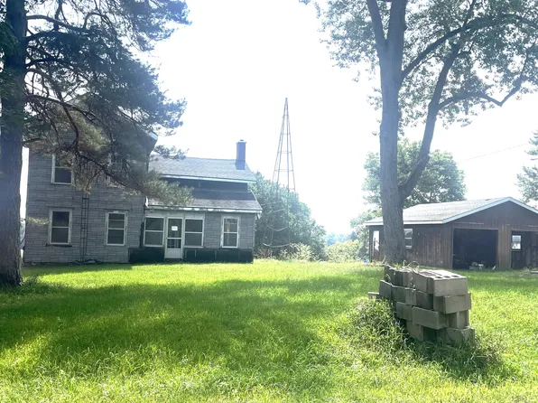 6823 Grand River Rd, Rives Junction, MI 49277