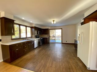 111 Pemberwick Rd #2, Greenwich, CT 06831