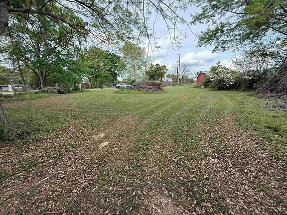 4th image of 0 Beth St