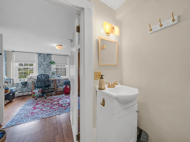 69 S Hampton Rd #1 — Photo 15