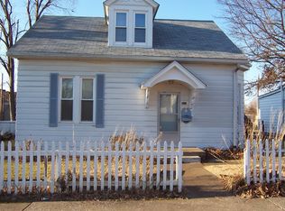 611 Bristow St, Belleville, IL 62221