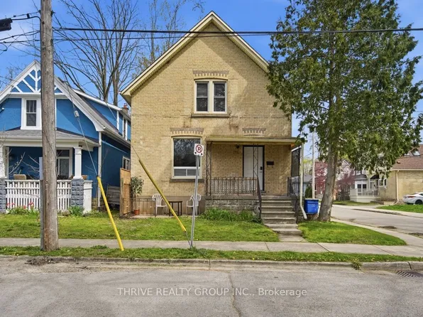 2 Moir St, London, ON N6H 1H8