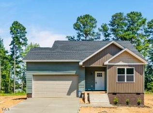 137 Hartwell Ct, Zebulon, NC 27597