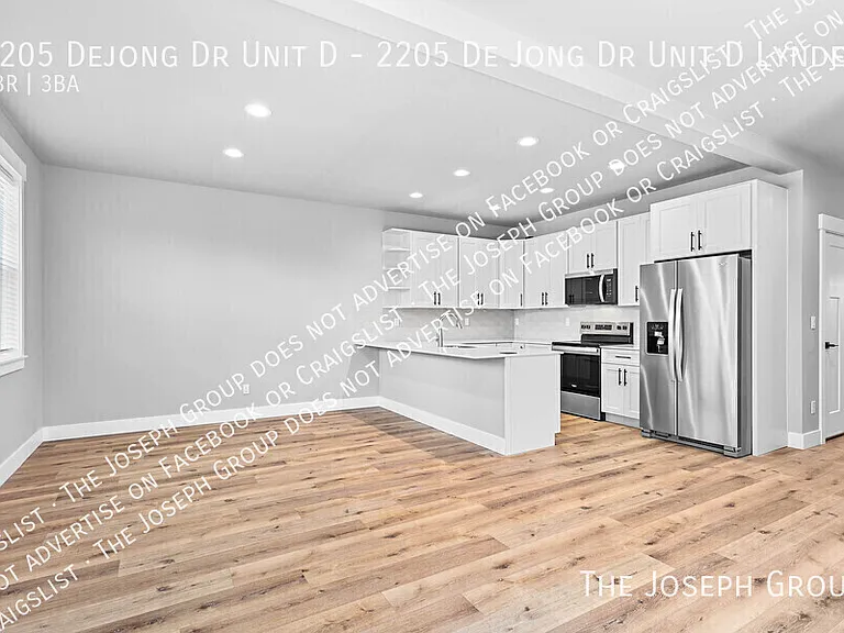 2205 Dejong Dr #D — Photo 2