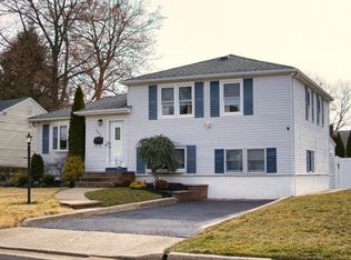 445 Morristown Rd, Linden, NJ 07036