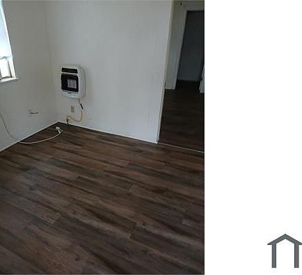 2nd image of 2605 Potts St
