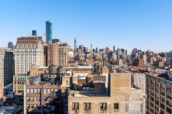 Sold by Compass | media 8