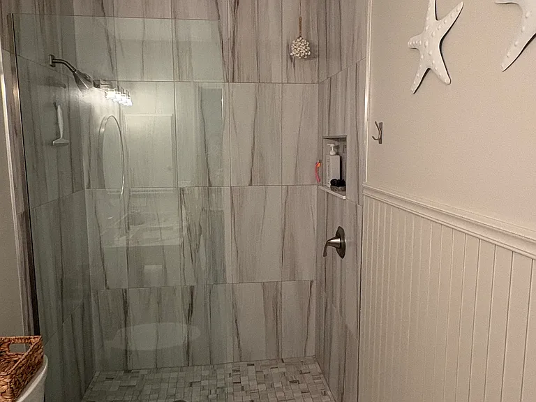 600 Carriage House Ln #101 — Photo 12