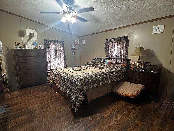 3rd image of 187 Sand Trap Rd