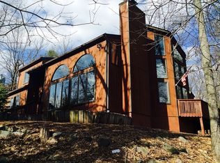 397 Hyland Dr, East Stroudsburg, PA