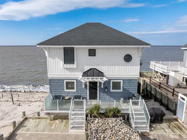 69 N Beach Ave, Cape May Court House, NJ 08210