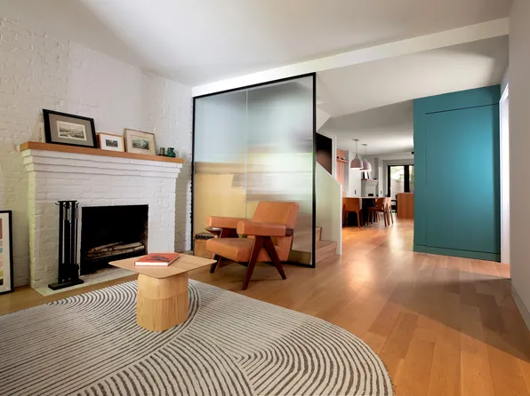 14 West 87th Street image 1 of 22