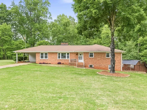 114 Pemberton Dr, Greenville, SC 29611