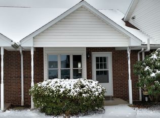 804 Magnolia Ct, Saxonburg, PA 16056