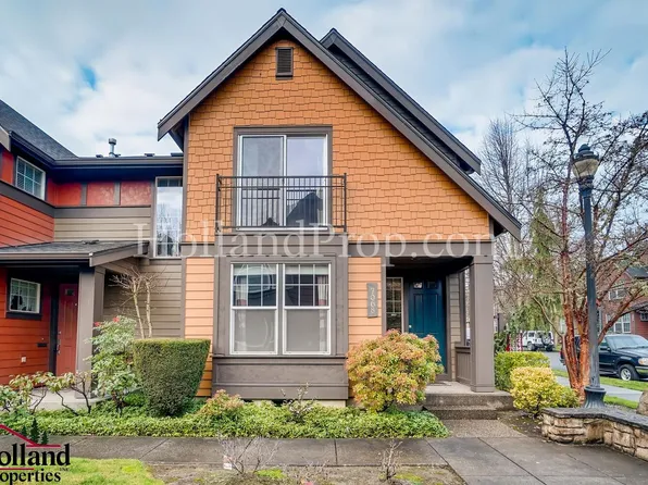 7068 NE Stonewater St, Hillsboro, OR 97124