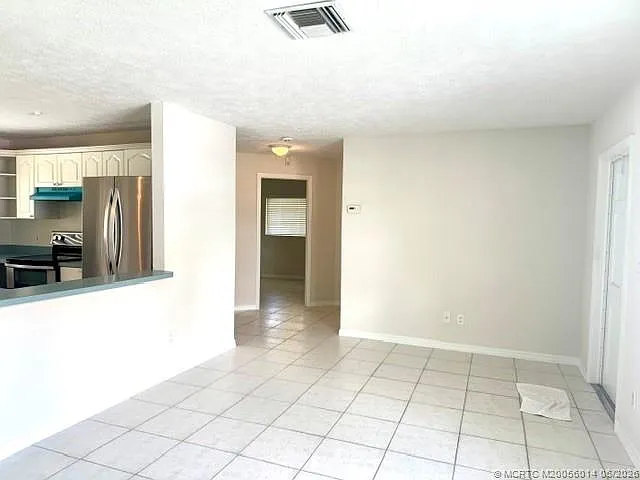 1909 NW Sunset Blvd — Photo 9