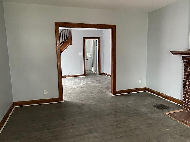 1st image of 736 Seymour Ave