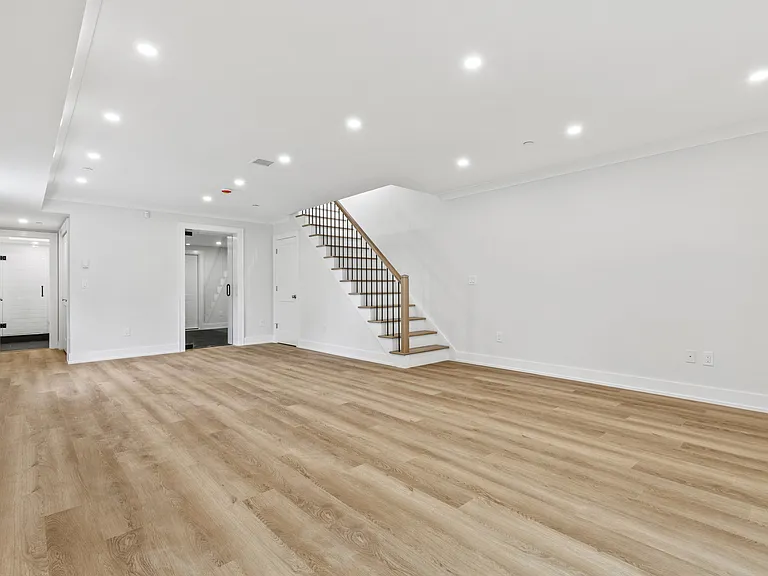 86A Maple Ave #A — Photo 21