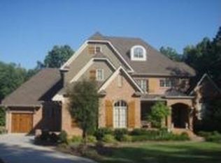 1343 Wyndmere Hills Ln, Matthews, NC 28105