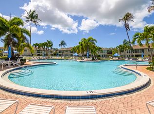 190 Palm Dr #5-1, Naples, FL 34112