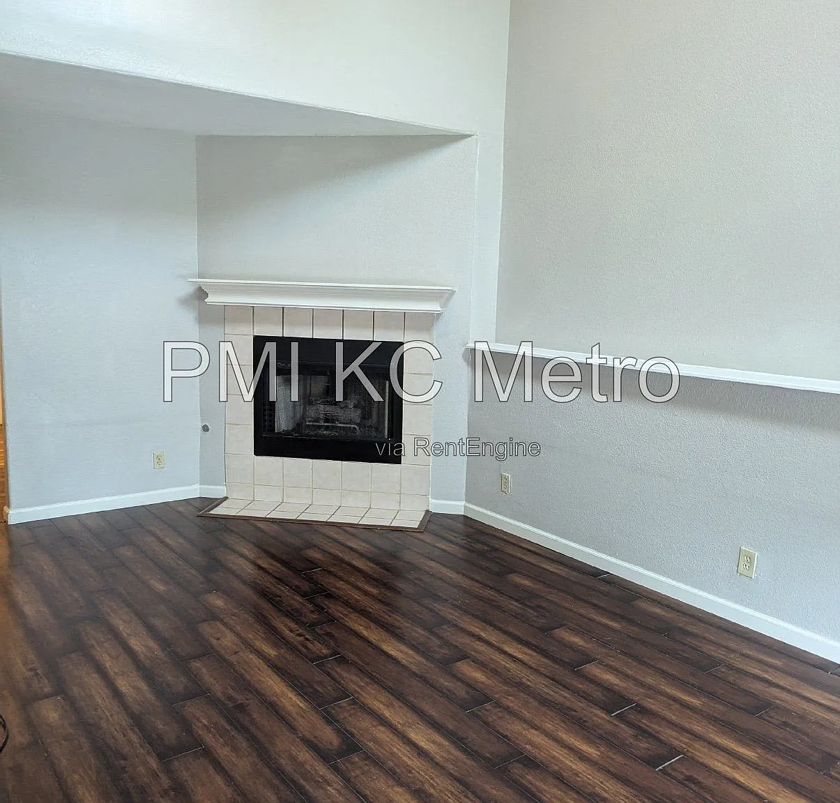 3 bed, 2.5 bath, 2800 sqft, $1,650 — Photo 3
