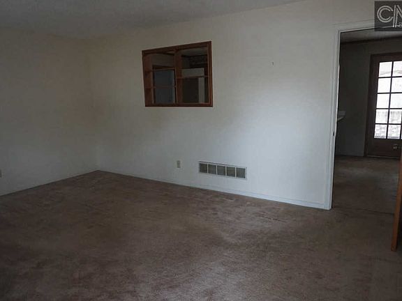 2nd image of 703 Charwood Ln