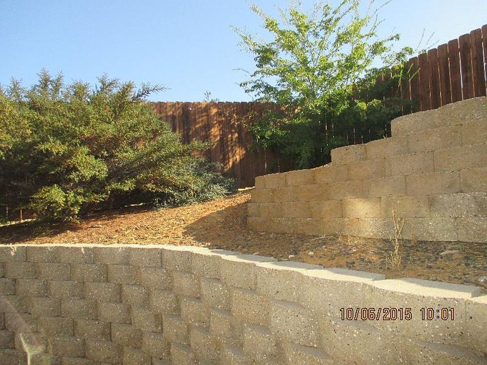 Building Photo 3