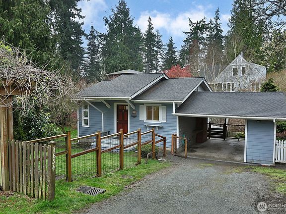 3rd image of 3654 Harper Street