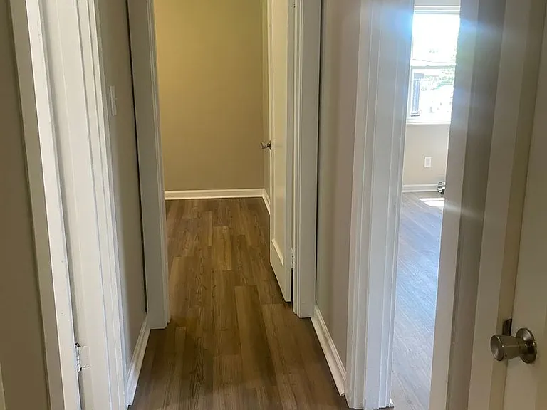 410 W Young High Pike — Photo 14