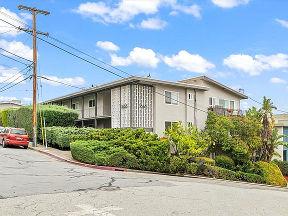 4th image of 1665 6th Ave #4