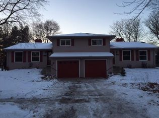3002-3004 Northbrook Dr, Middleton, WI 53562