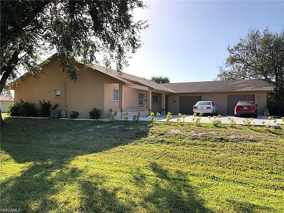 3rd image of 421 SE 23rd Pl #421