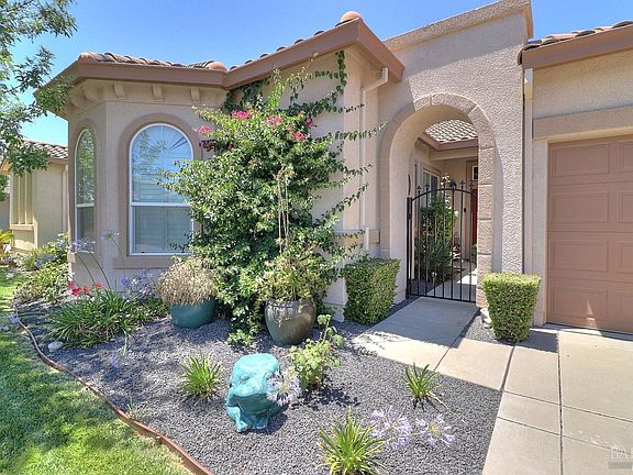4th image of 509 Marianna Place