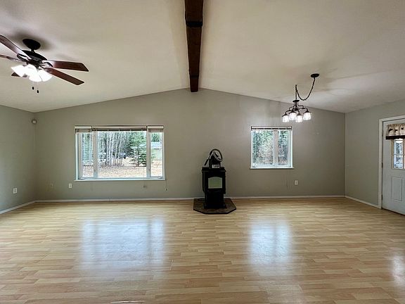 4th image of 1951 Rosewood Dr