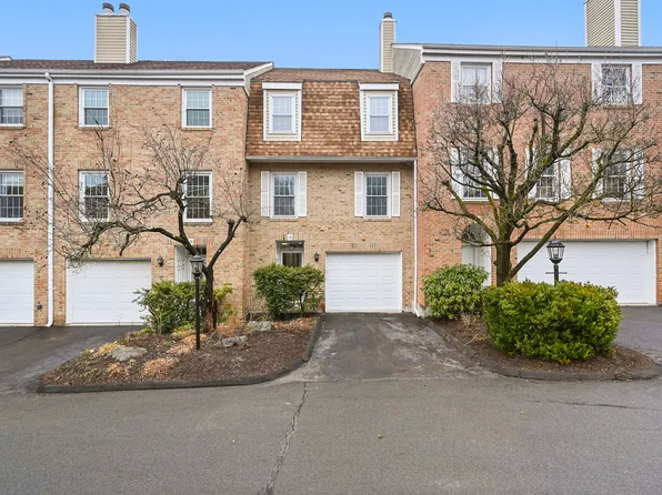 33 Kingswood Drive #33, Bethel, CT 06801