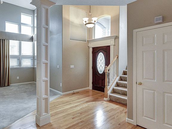5th image of 17710 NE 25th St