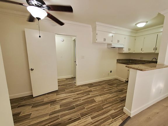4th image of 822 N Mariposa Ave