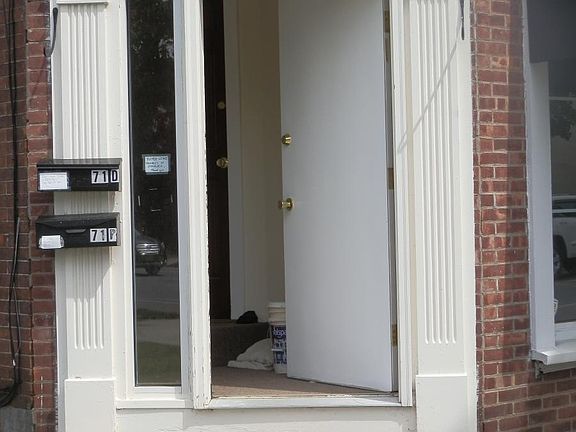 2nd image of 71 Bay Street # Second Floor