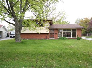 18952 Martin Ct, Country Club Hills, IL