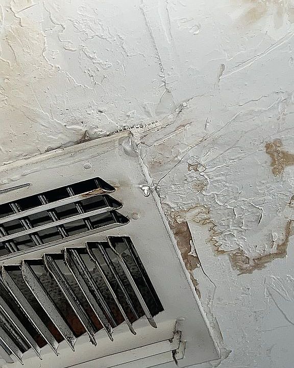 2nd image of 640 Fairmont St