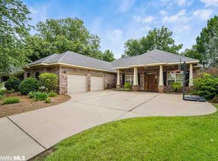9054 Lake View Dr, Fairhope, AL 36532