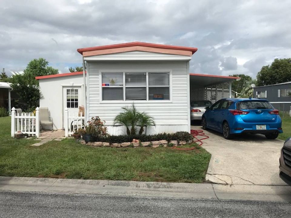 1st image of 2919 Canyon Dr