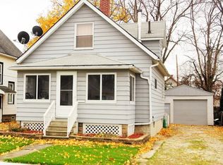 129 Fairlawn Ave, Elyria, OH 44035