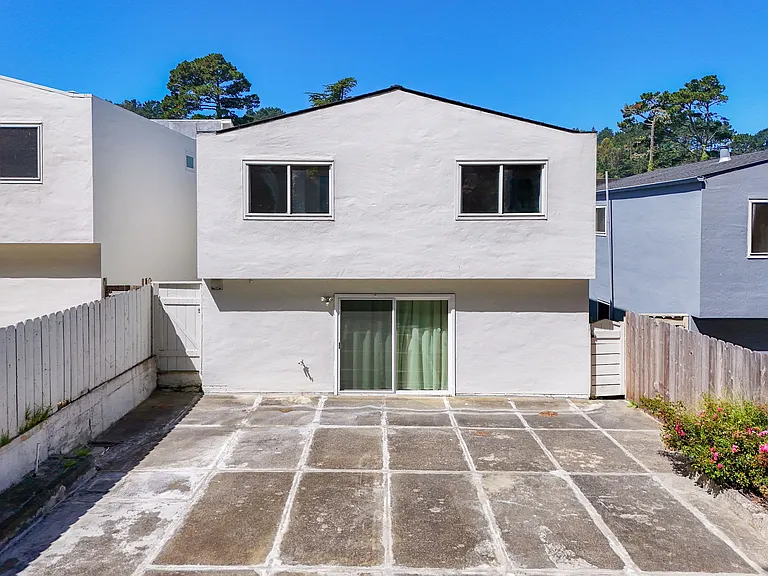 4252 Callan Blvd — Photo 38
