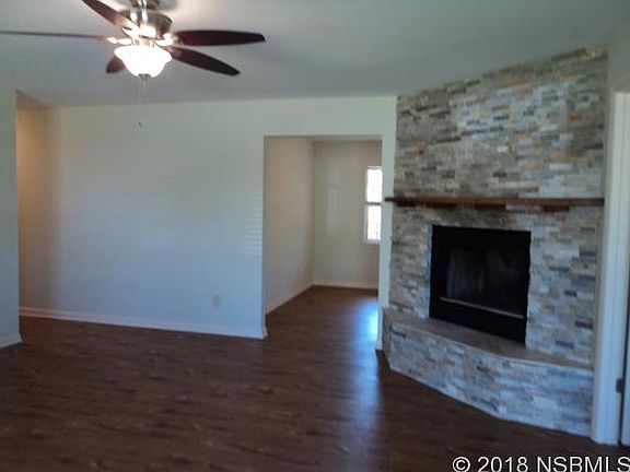 5th image of 1504 Travelers Palm Dr