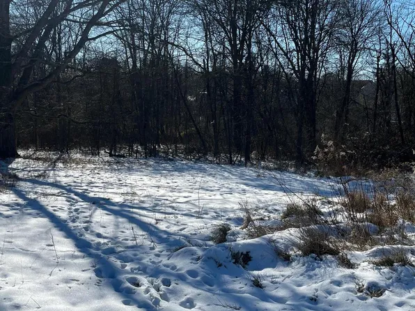 26 Meadowview Ave, Baltimore, MD 21244