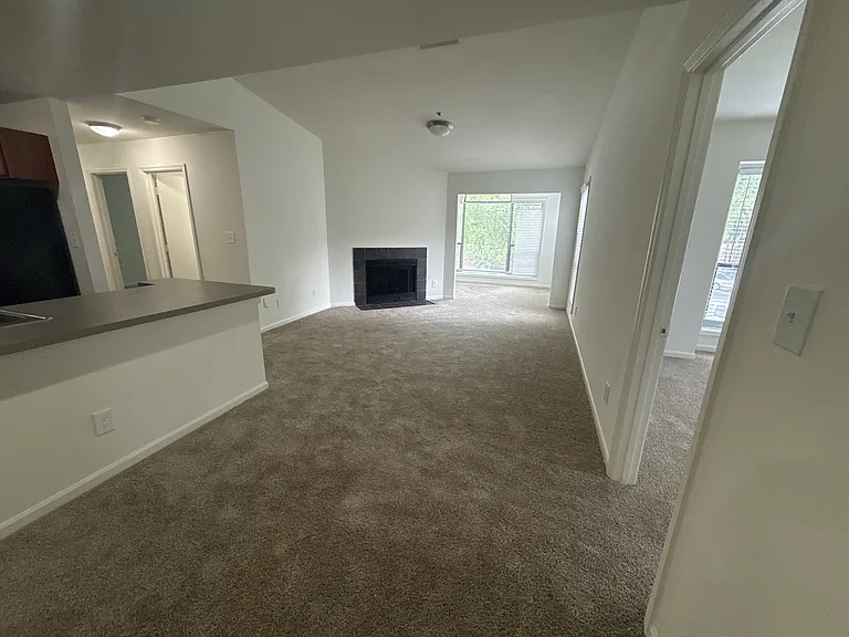 Wesley Place Apartments at Lawrenceville — Photo 340