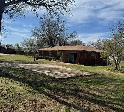 2nd image of 13362 State Highway 76